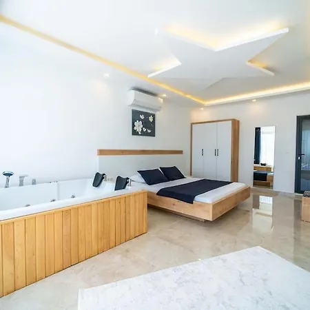 Yekta Villa *